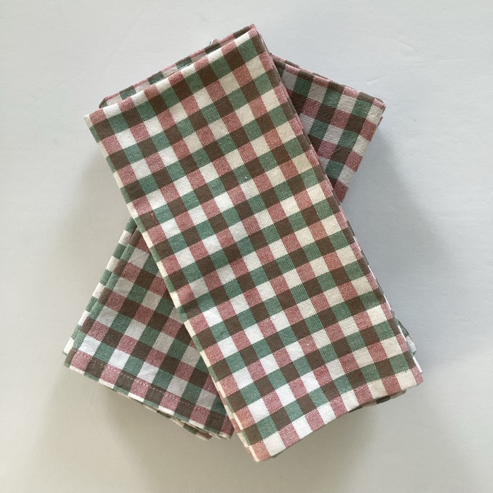 XOCHI Red and Green Plaid 100% Cotton Napkins Set of Six